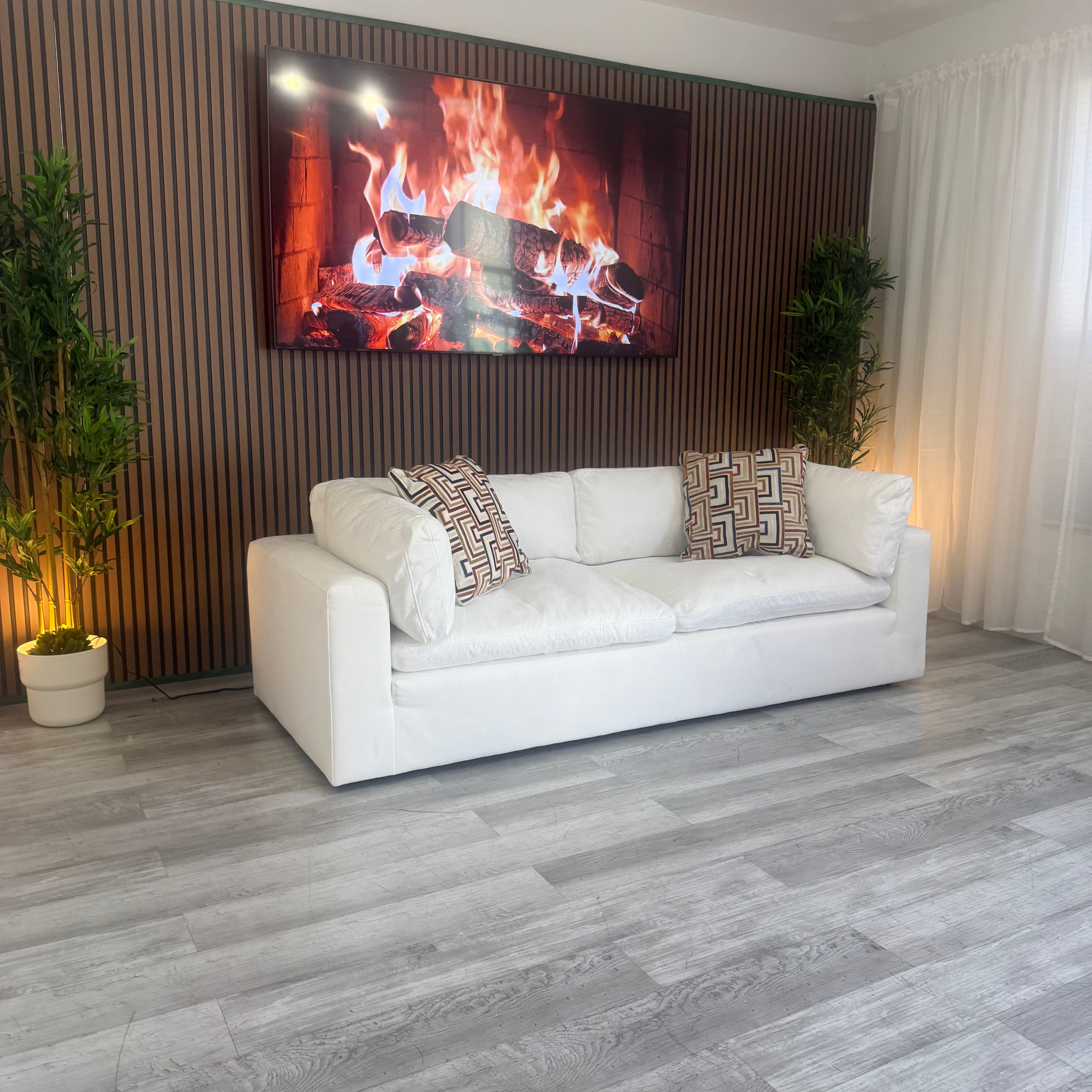 Loveseast Cloud White