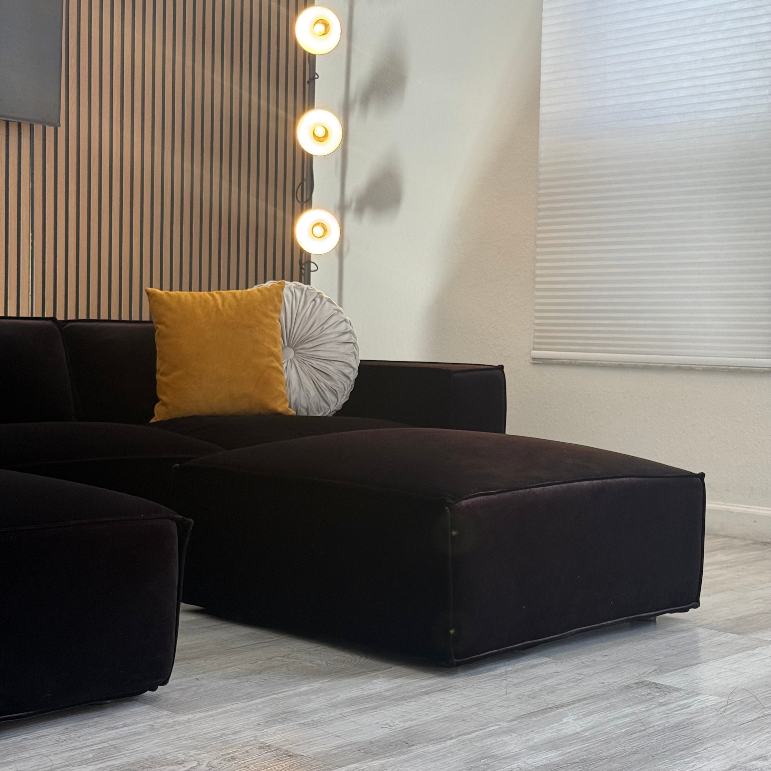 Modular Sectional + Ottoman XL – Gray