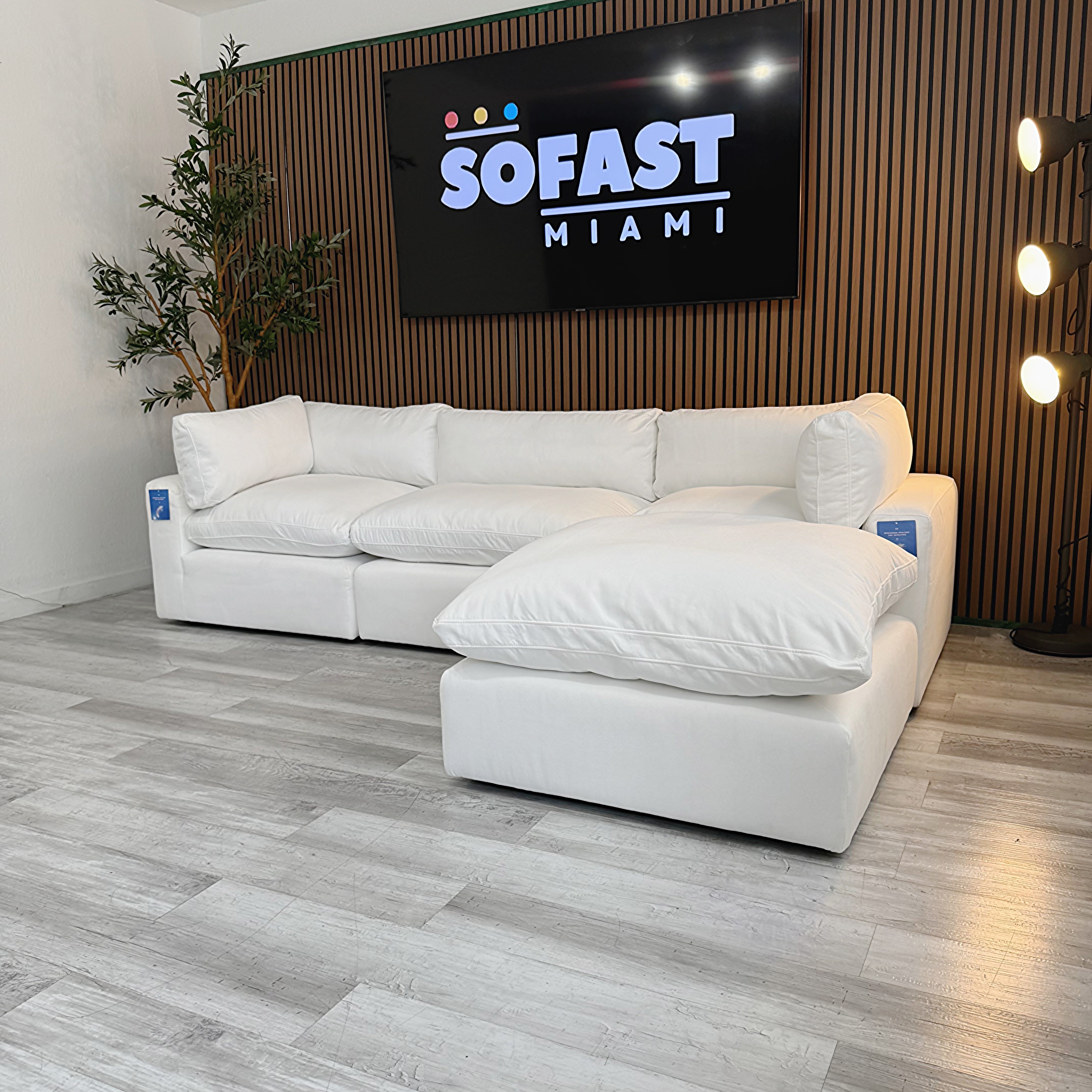 Modular Cloud Seater 3 & Ottoman