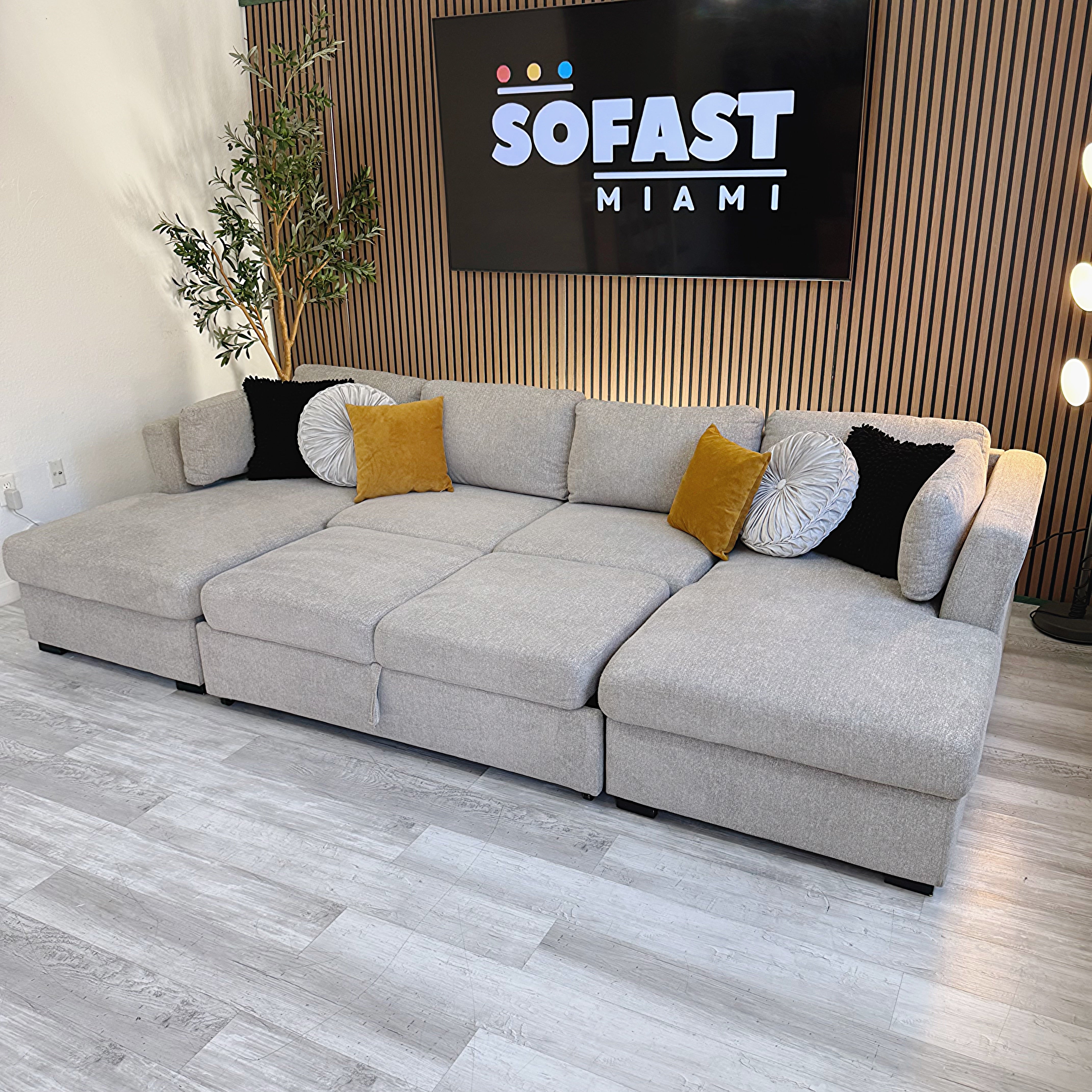 Sectional Convertible Thomasville Corvalis – Gray Fabric with Double Storage Chaise & Center Sleeper