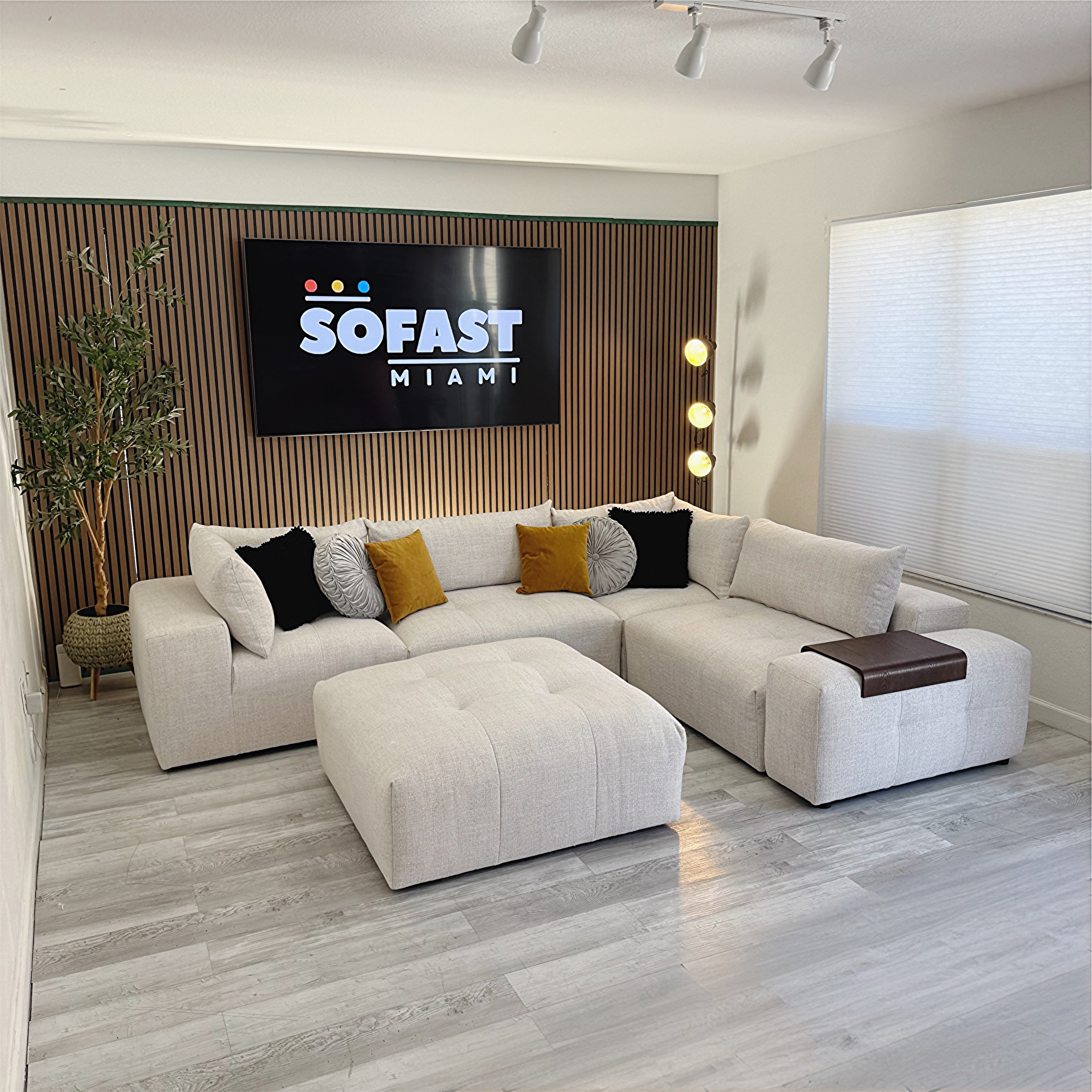 Sectional Modular Couch – Gray Performance Fabric