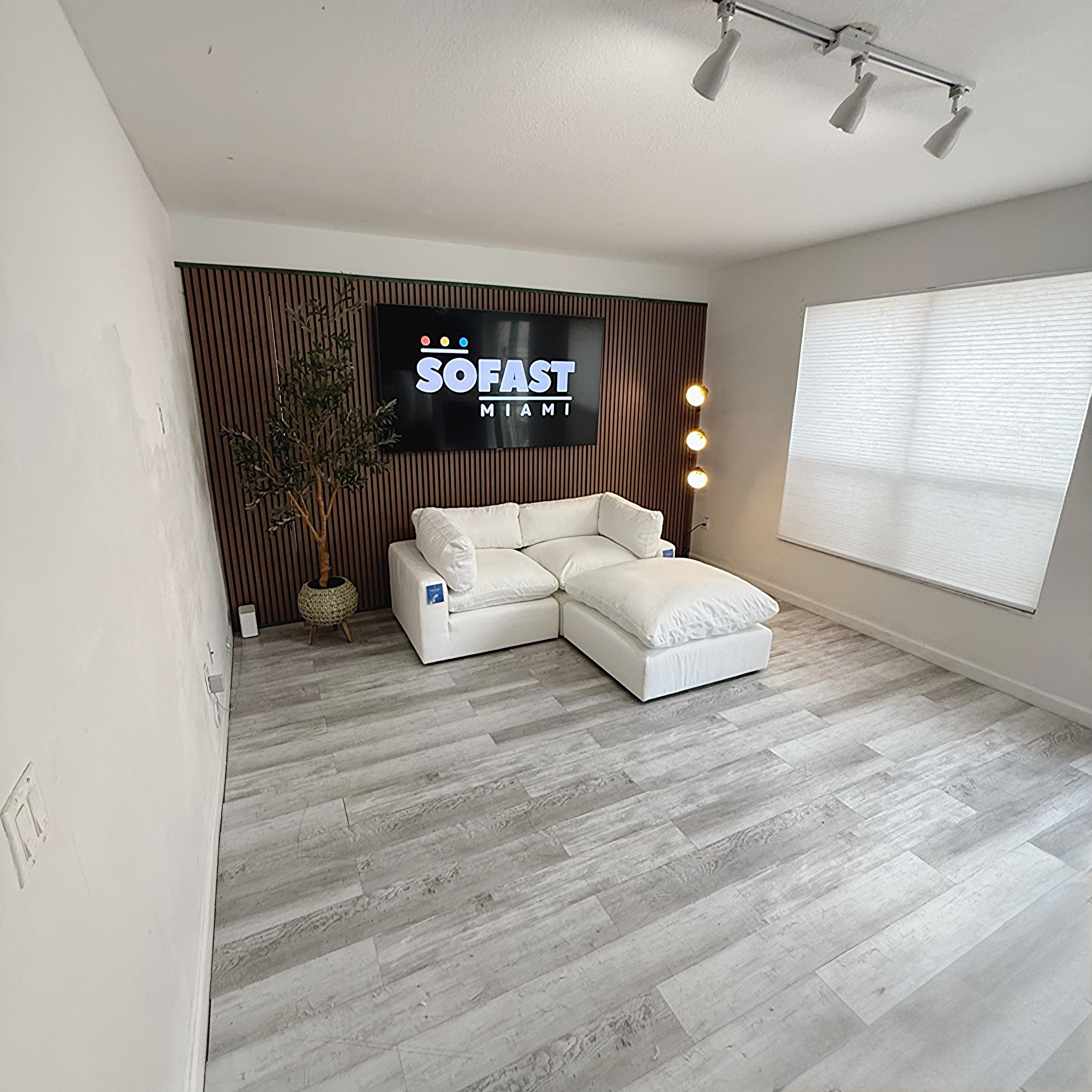 Modular Cloud Seater 2 & Ottoman