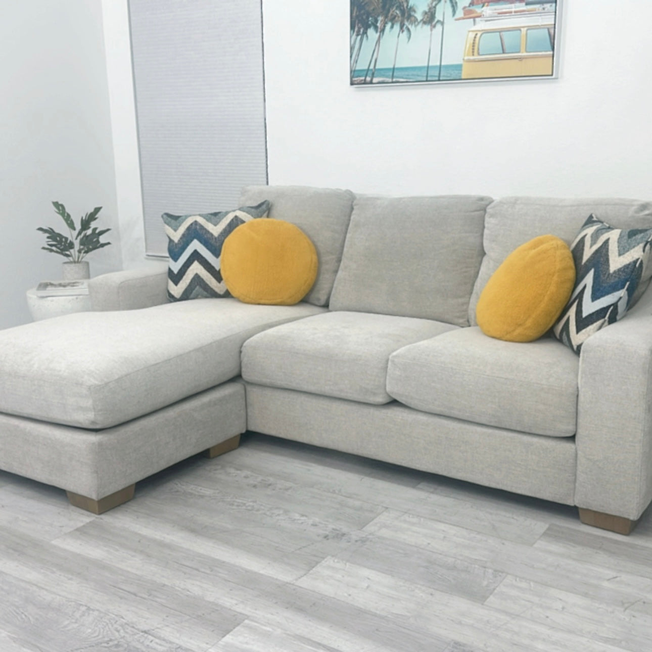 Sectional Couch Reversible Chaise 2pc