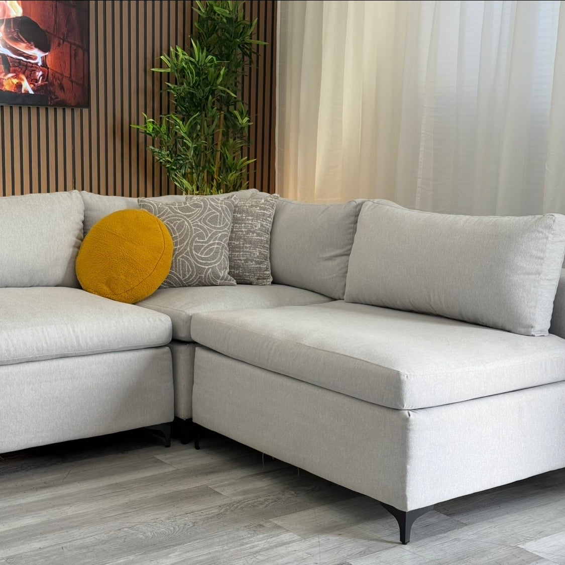 Sectional Modular Couch – Light Gray
