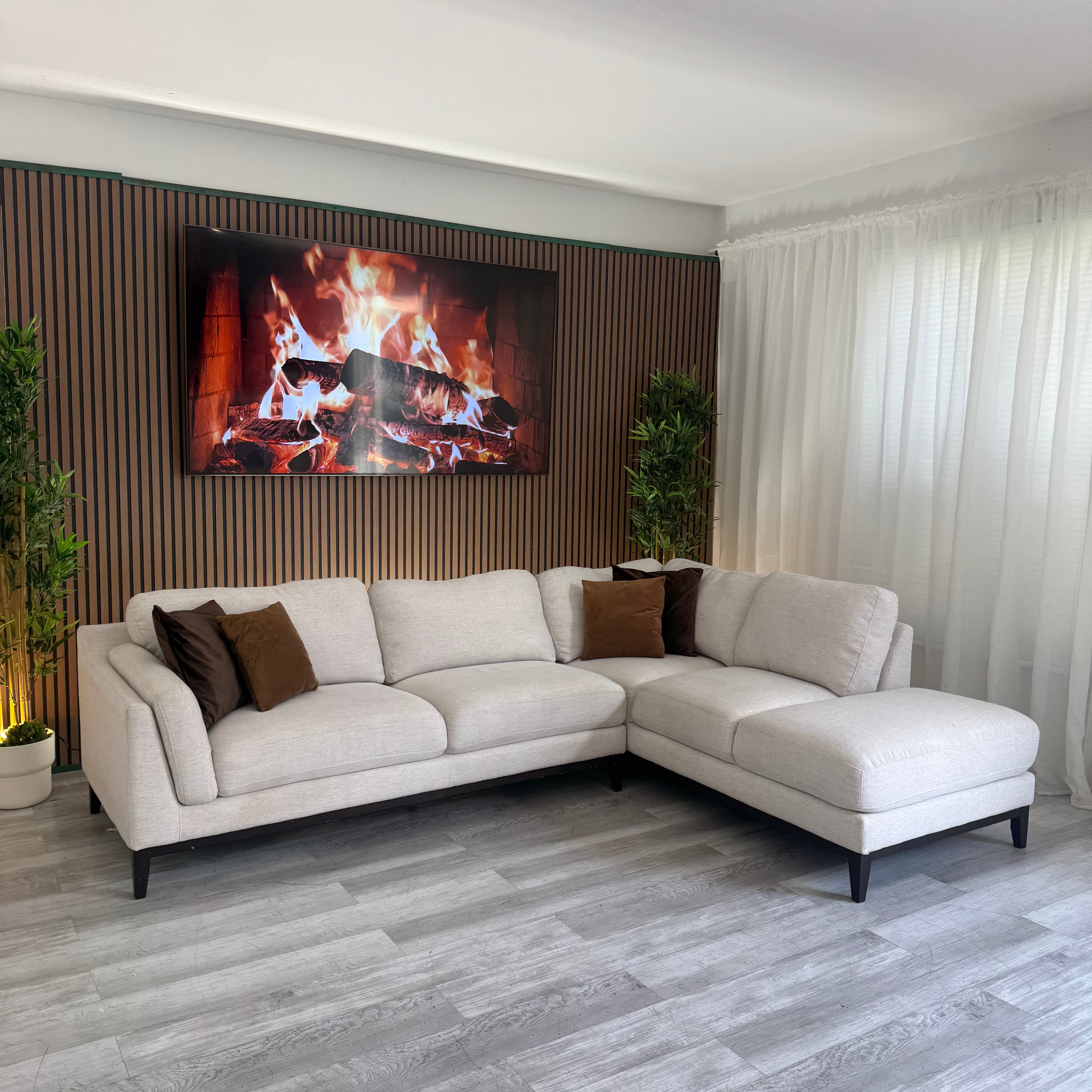 Sectional Couch – Beige