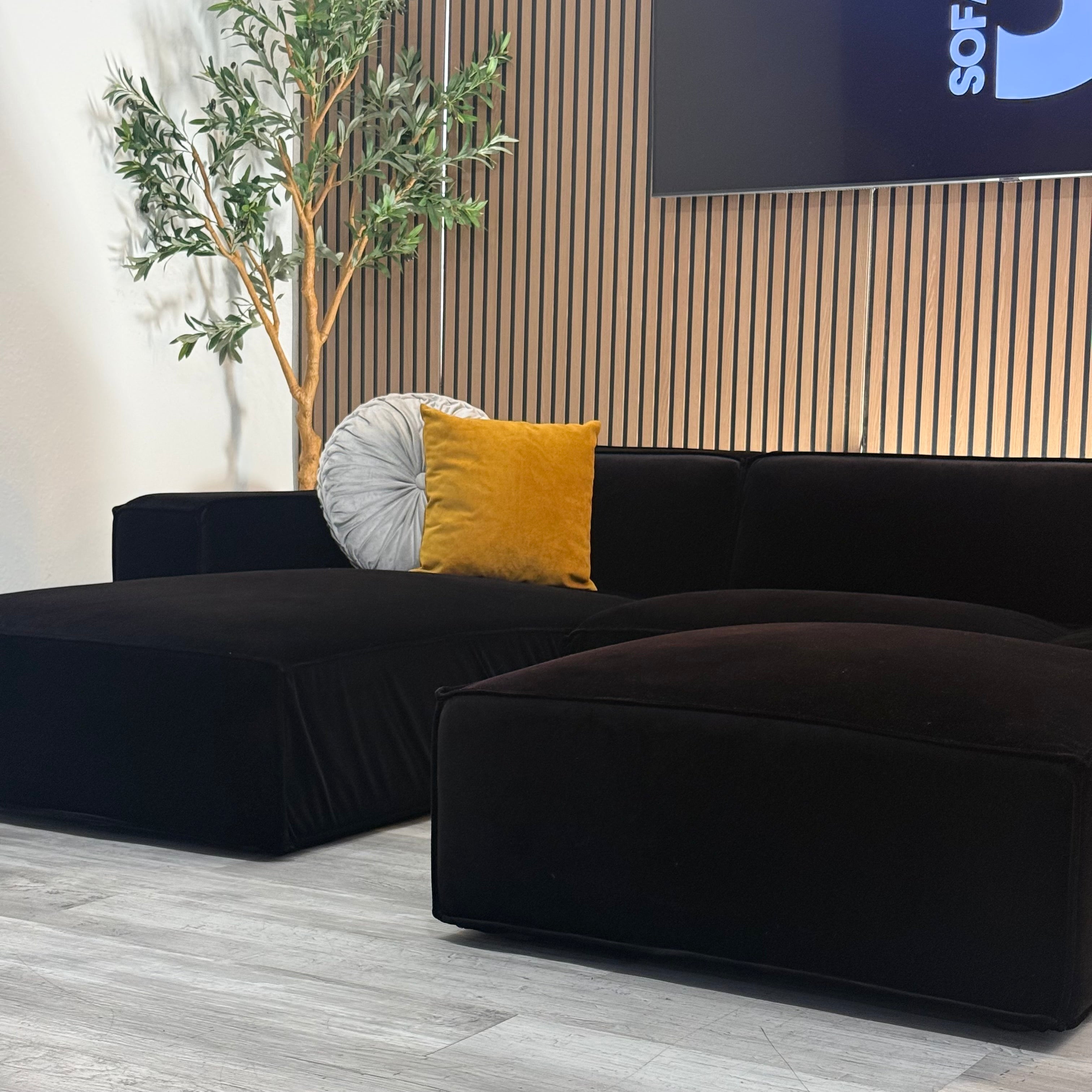 Modular Sectional + Ottoman XL – Gray