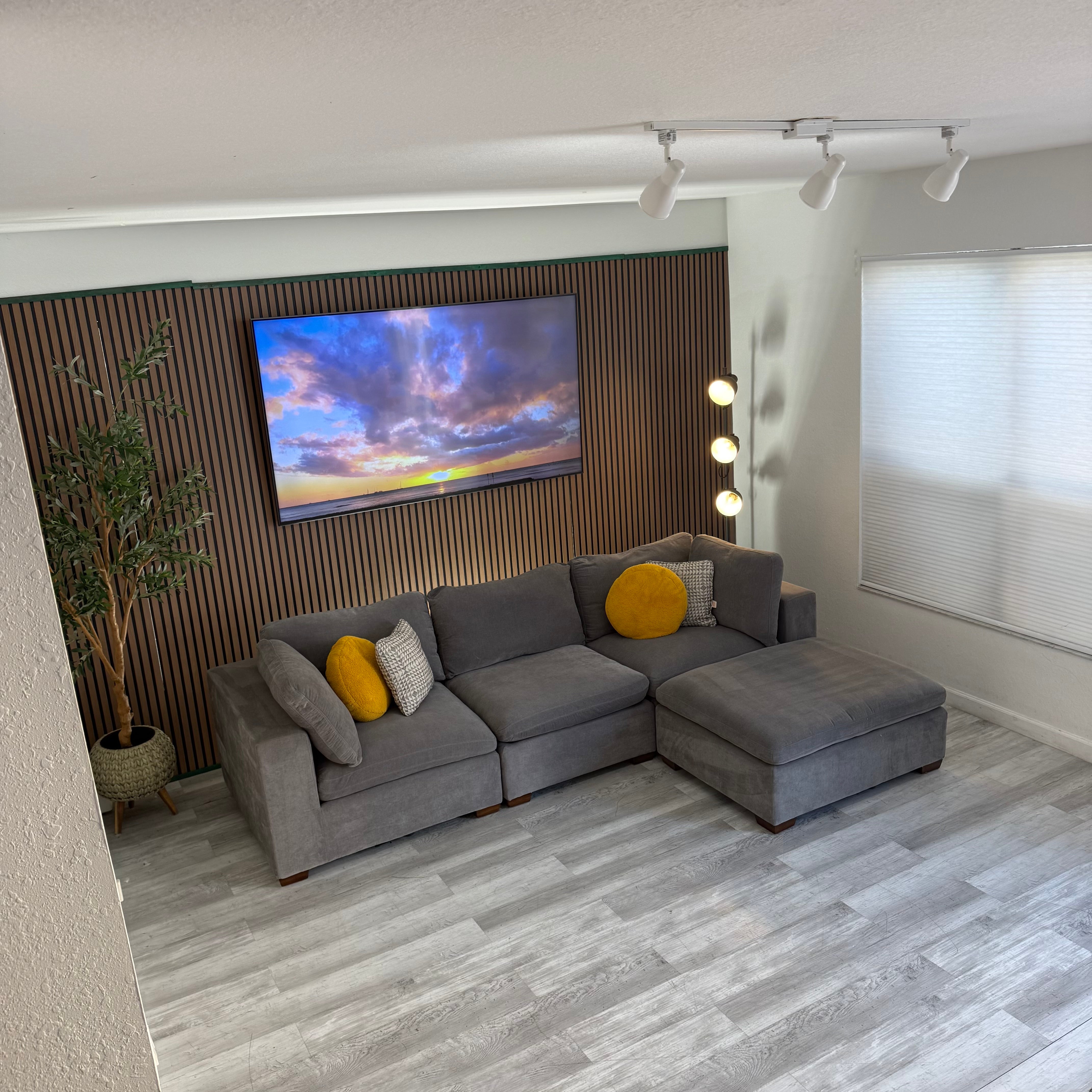 Thomasville Modular Sectional – Dark Gray