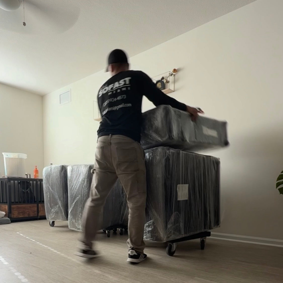 Modular Sectional – Dark Gray Fabric – Good Condition