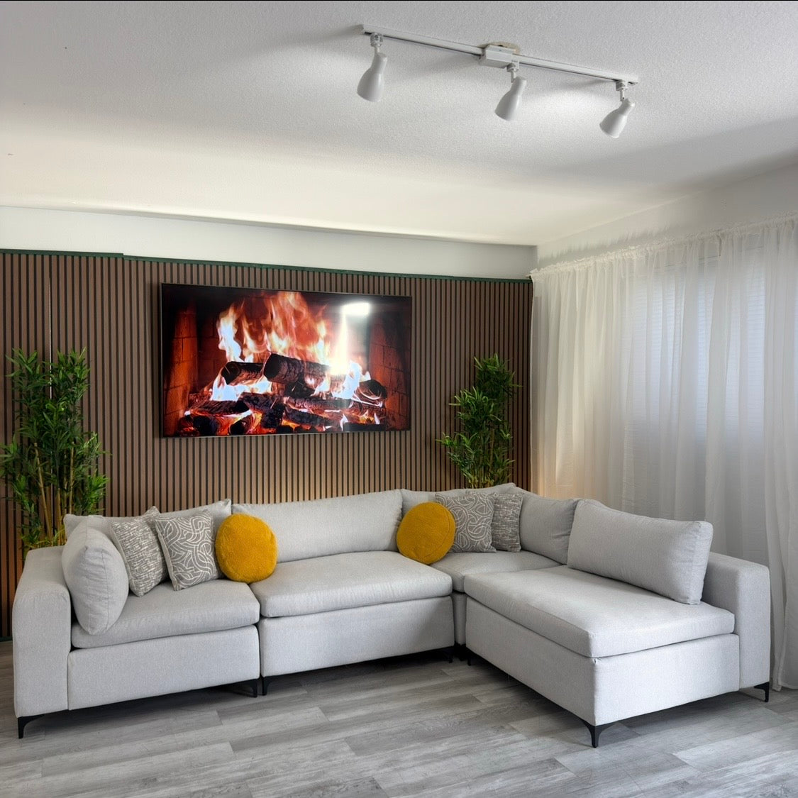 Sectional Modular Couch – Light Gray