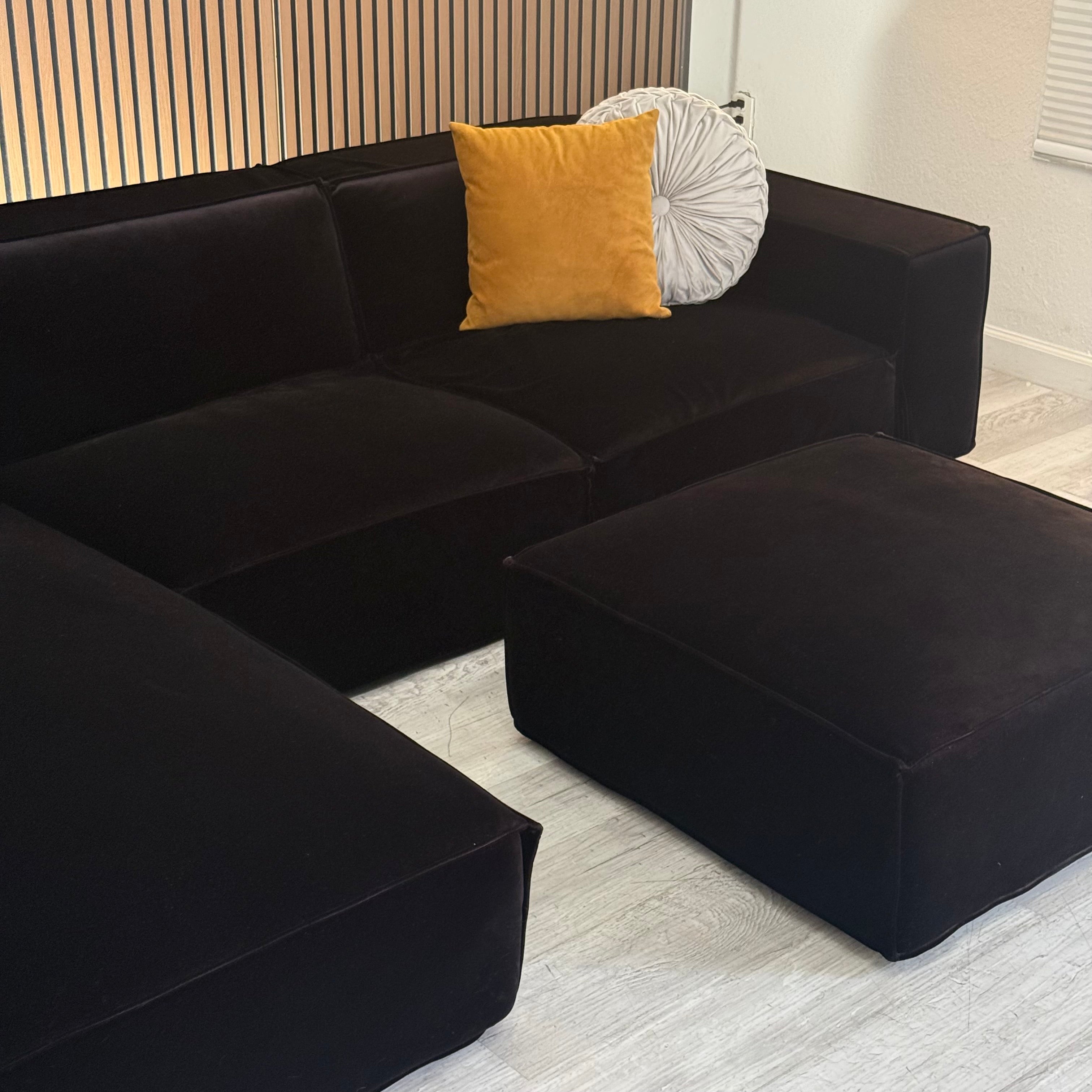 Modular Sectional + Ottoman XL – Gray